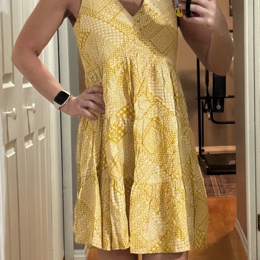 Sincerely Jules Gold Sleeveless V-Neck Sundress